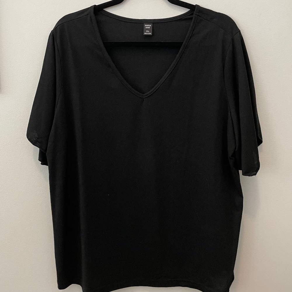 Black Tee with Flowy Sleeves